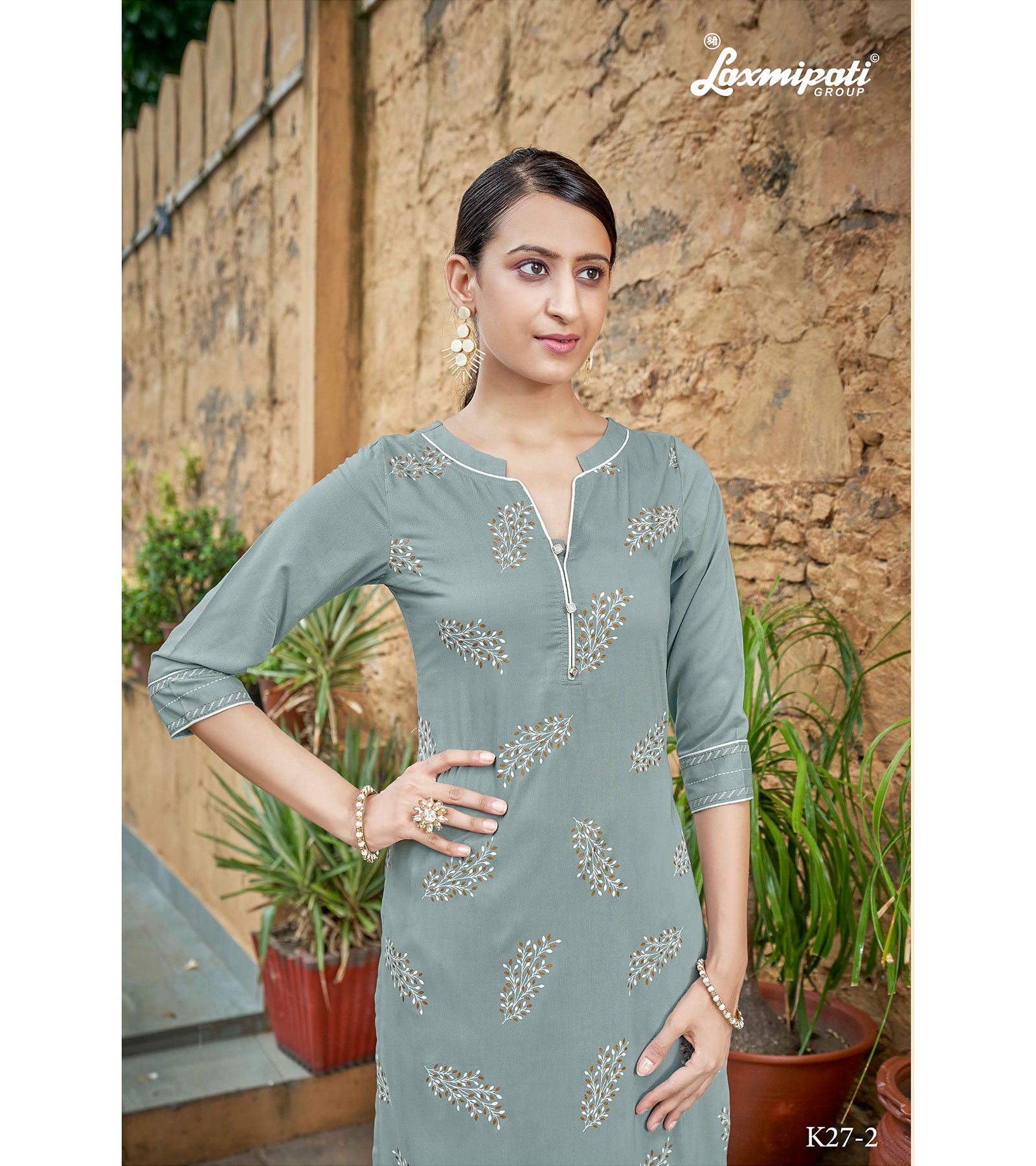 Laxmipati Gunnika Vol.1 Muslin Arona Straight Cut Kurti With Pant