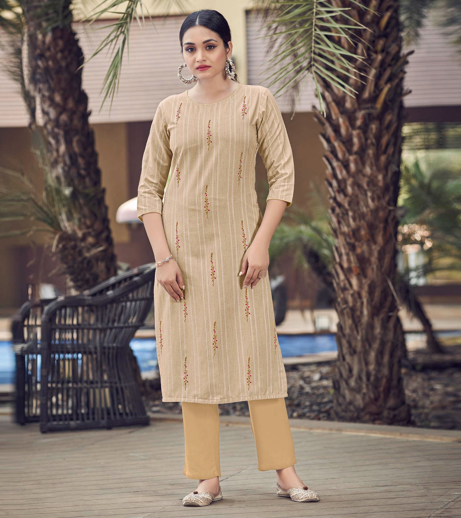 Laxmipati Lily Cotton Mud Brown Straight Kurti With Embroidery Butti