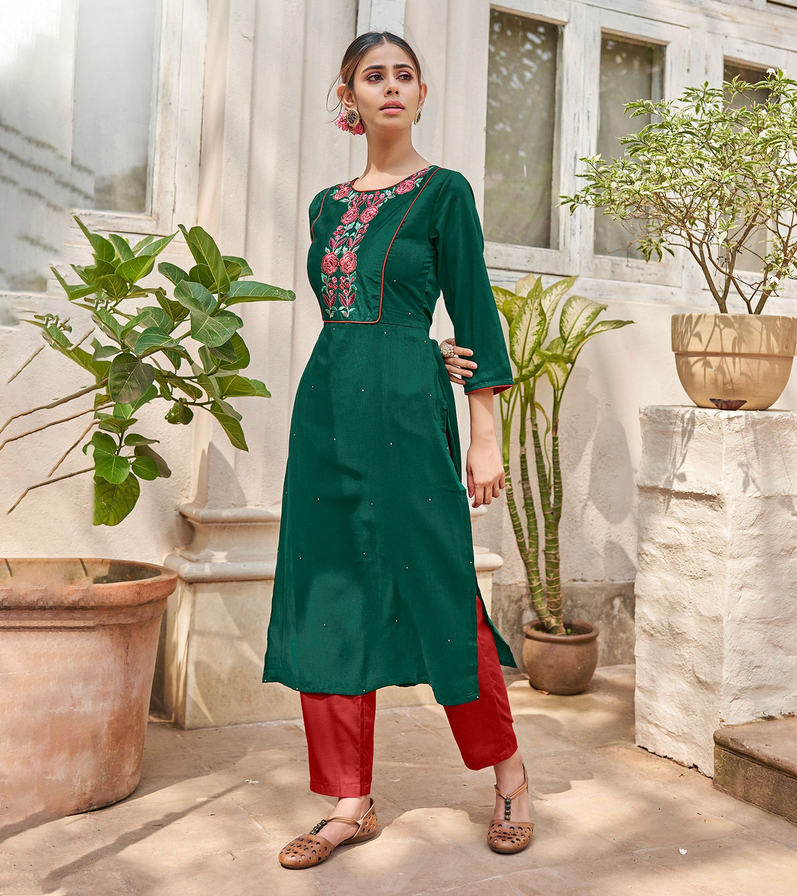 Laxmipati Muslin Leaf Green Straight Cut Kurti With Embroidered Work