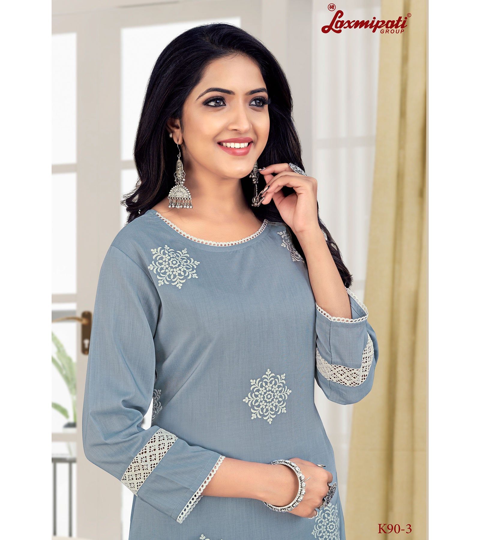 Laxmipati Muslin Slate Grey Straight Cut Kurti With Pant