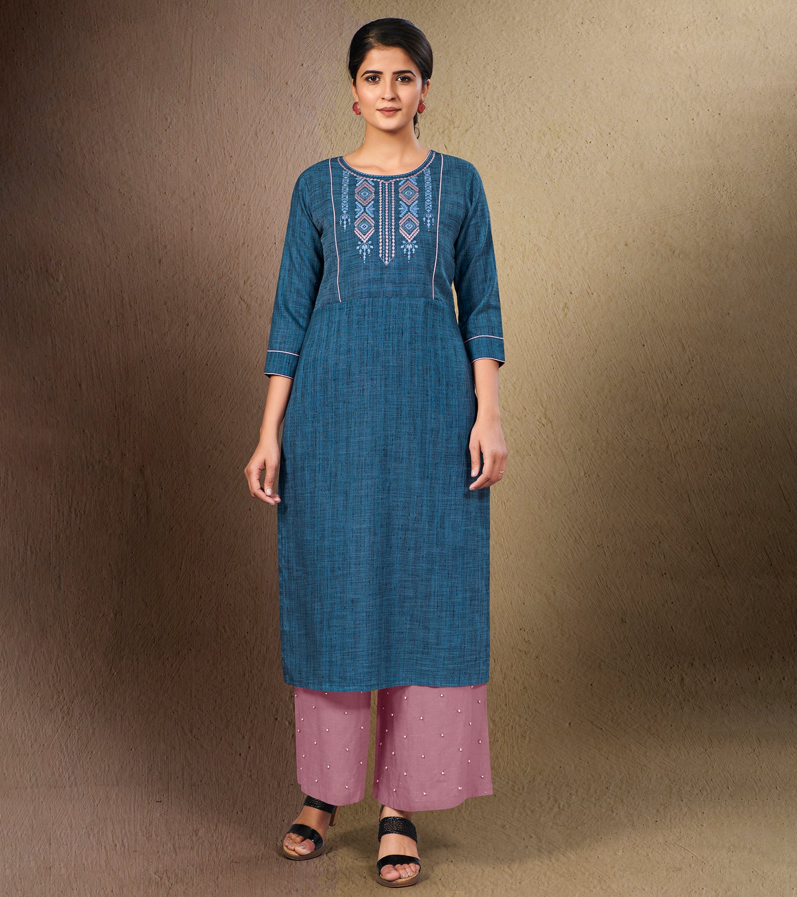 Laxmipati Cotton Cloudu Blue Straight cut Kurti with Stylish Emb Yoke and Mask