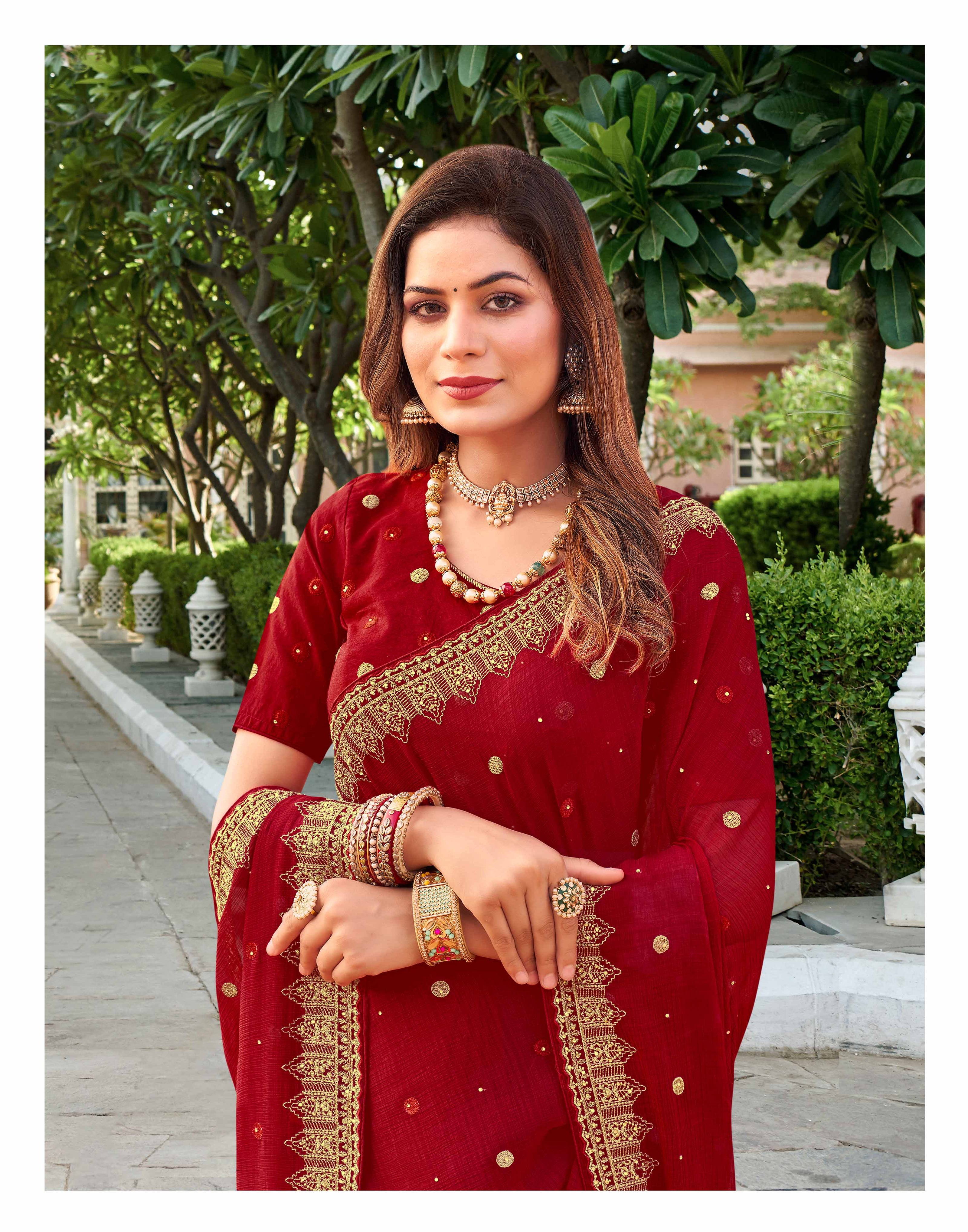 Laxmipati Falooda Geometric Embroidered along with zari and Stone Work Chiffon Saree in Red Color with Unstitched Blouse