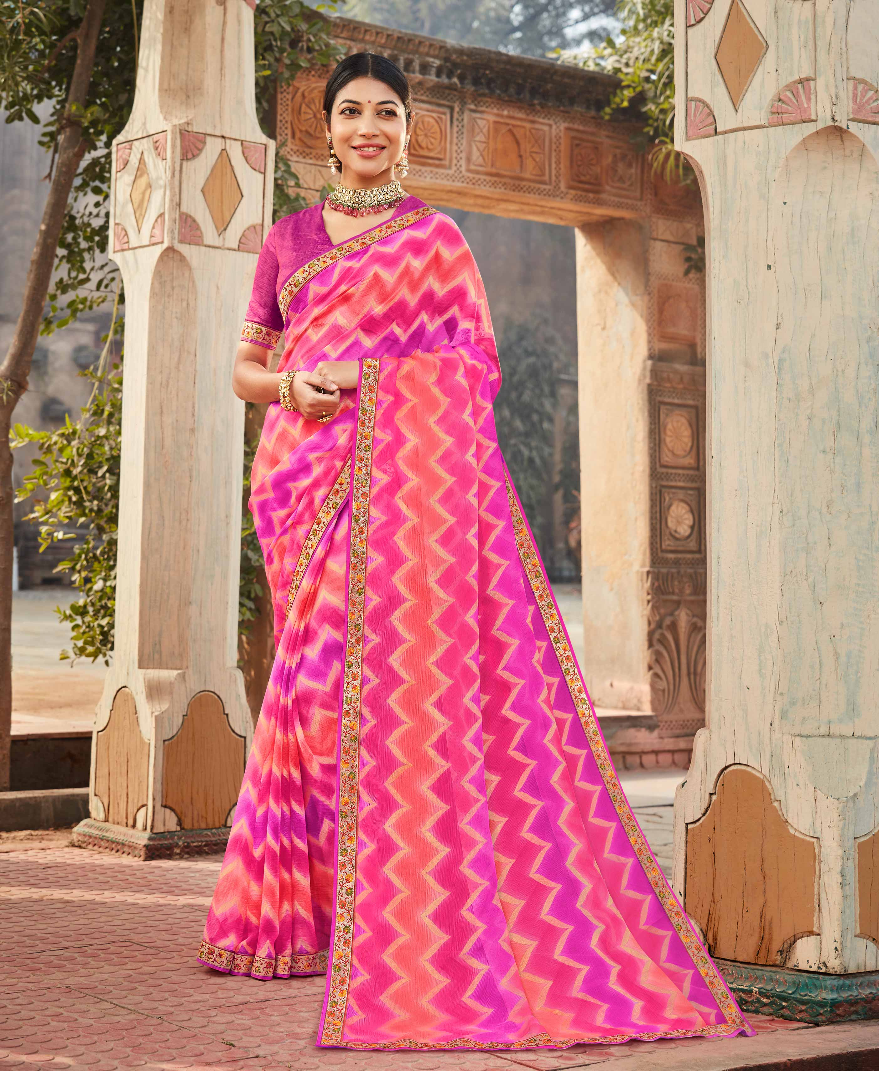 Laxmipati Chiffon Pink Chevron Printed Saree