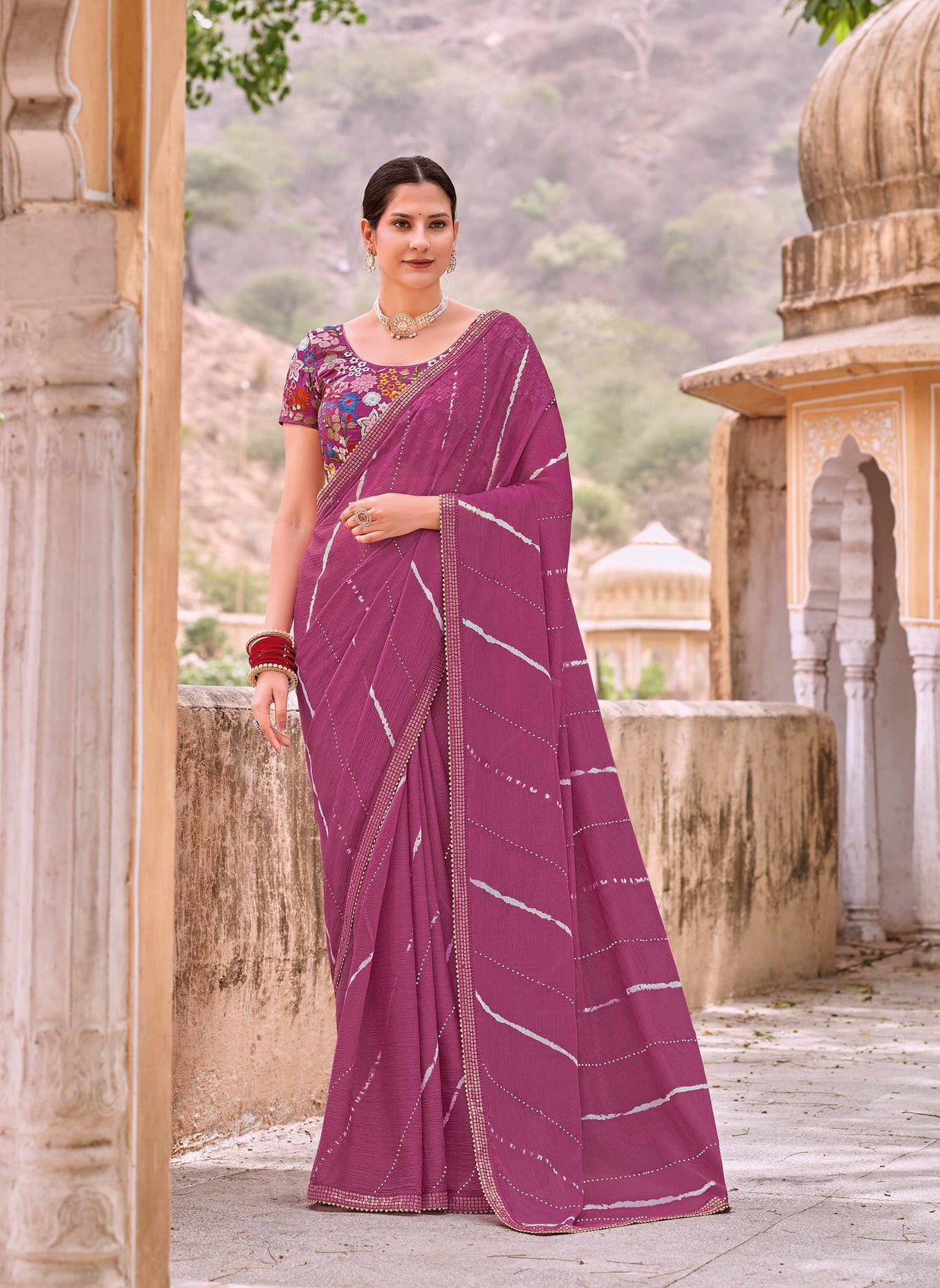 Laxmipati Leheriya Printed Chiffon Saree in Magenta Color with Unstitched Blouse