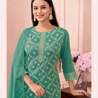 Laxmipati Viscose Parrot Green Hand Printed Straight Cut Kurti, Pant With Dupatta
