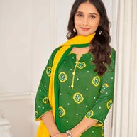 Green Muslin Printed Straight Kurta with Pant and Dupatta Set - Bandhani