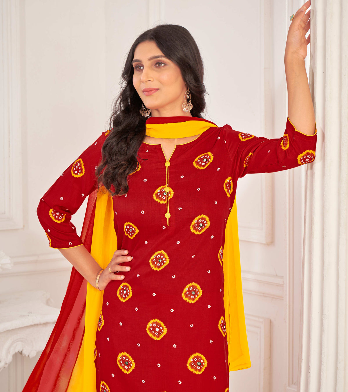 Red Muslin Printed Straight Kurta with Pant and Dupatta Set - Bandhani
