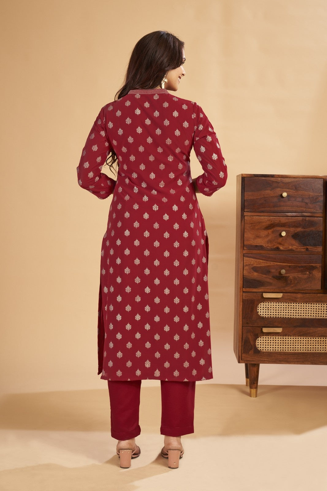 Laxmipati Sahiba - KT0004 Georgette Foil Printed Straight Woman Maroon Kurta