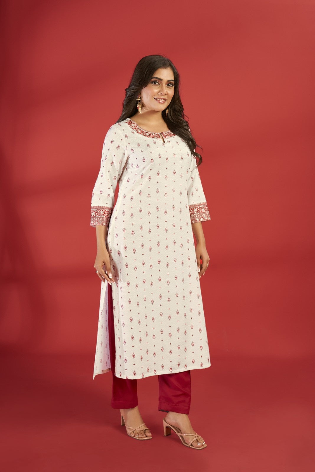 Laxmipati Aakriti - KT0081 Off - White Rayon Slub Embroidered Straight Woman Kurta