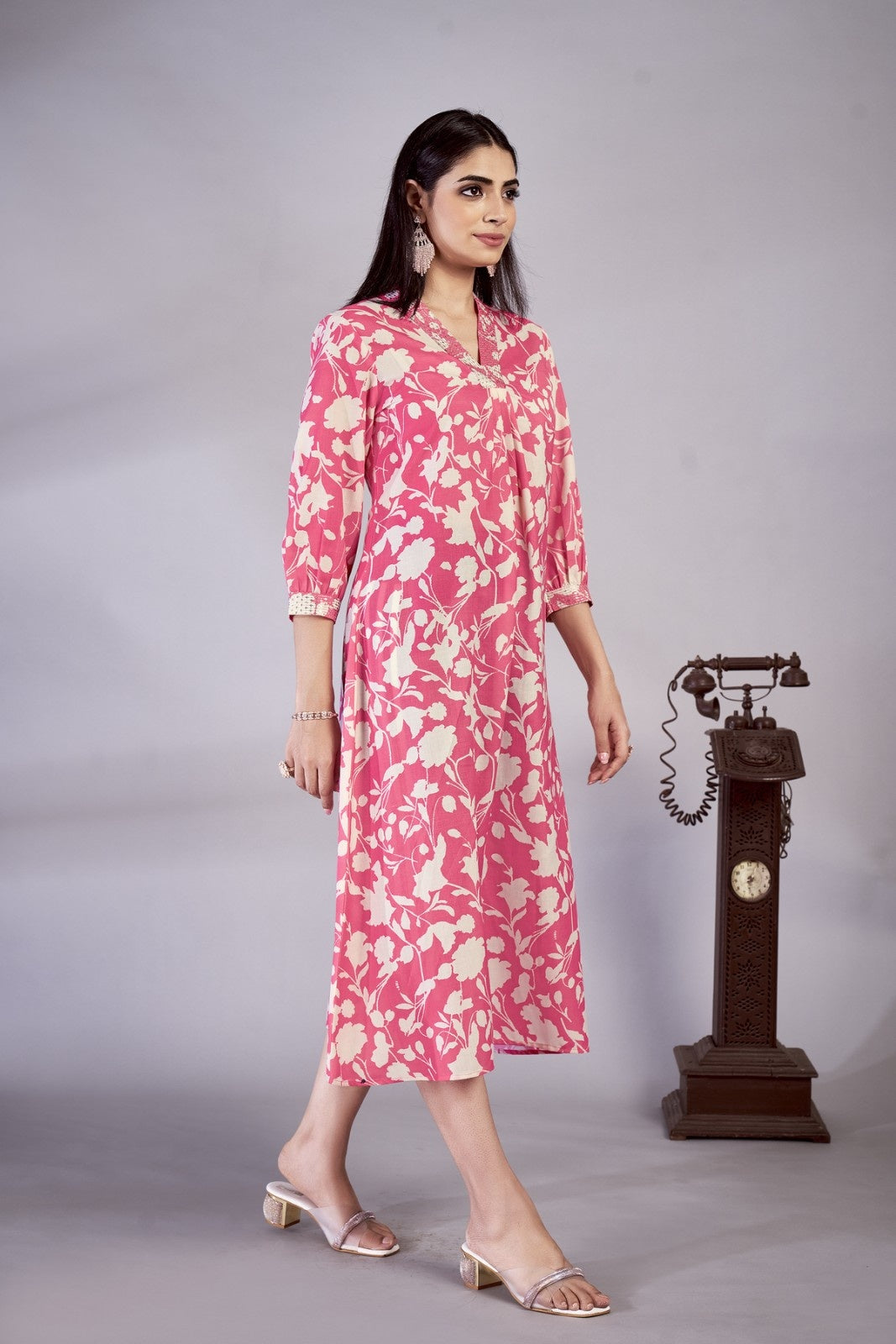 Laxmipati Gulbahar - KT0105 Pink Floral Printed Poly Cotton Woman Kurta