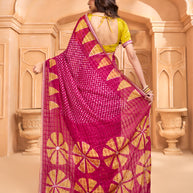 Laxmipati Tohfa Bandhani Printed Chiffon Saree in Pink Color