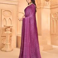 Laxmipati Tohfa Bandhani Printed Chiffon Saree in Purple Color