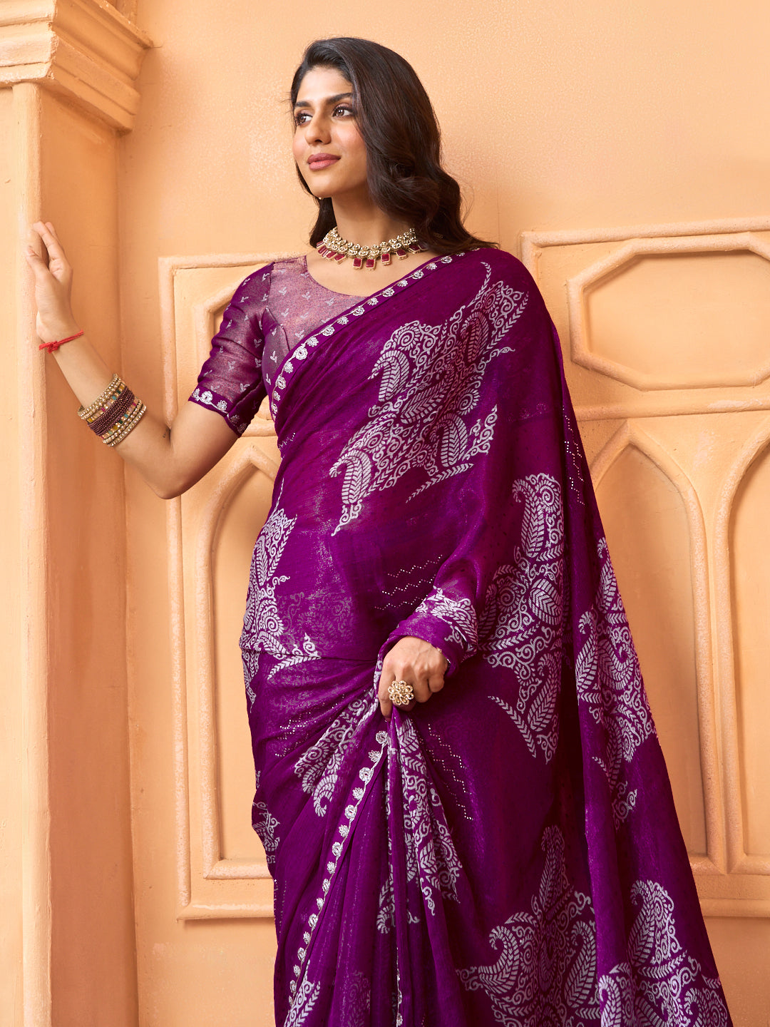 Laxmipati Tohfa Floral Printed Chiffon Saree in Purple Color