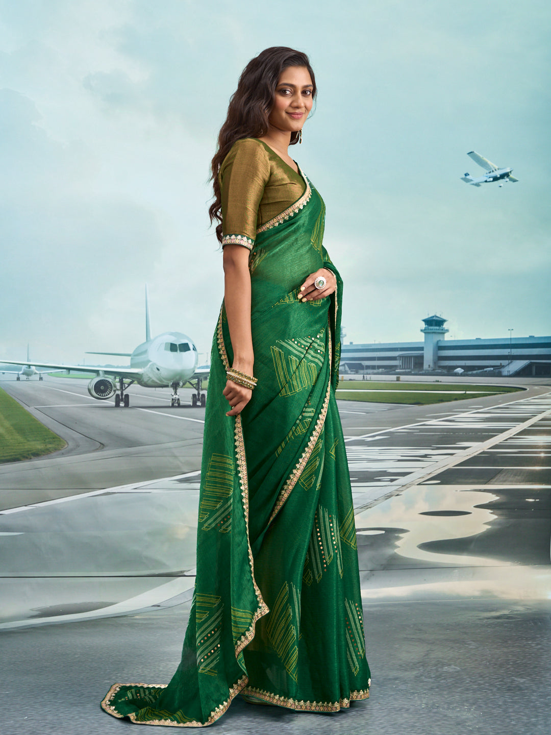 Laxmipati Raadhika Green Geometric Print Chiffon Saree