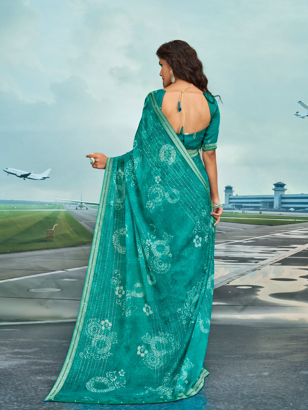 Laxmipati Raadhika Turquoise Blue Floral Print Chiffon Saree