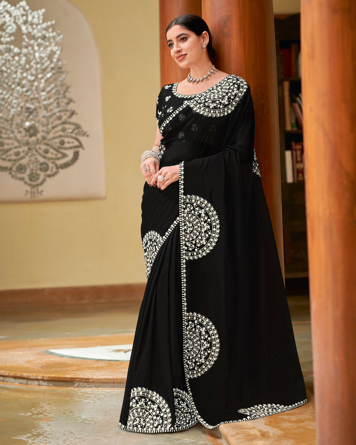 Laxmipati Gud_Chini N-2228 Organza Black Saree