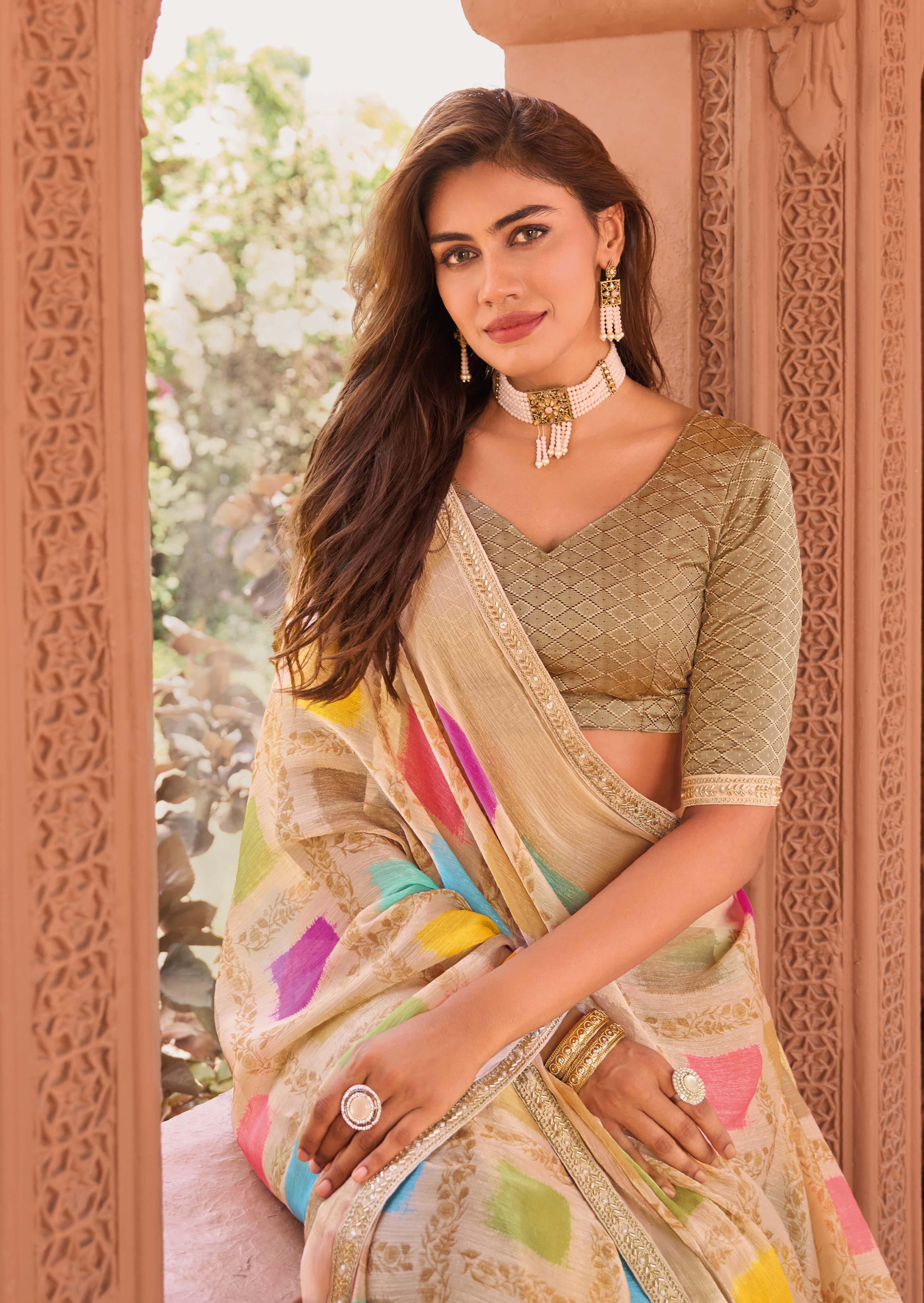 Laxmipati Madhubala Geometric Printed Tissue Organza Saree in Pastel Peach Color with Unstitched Blouse