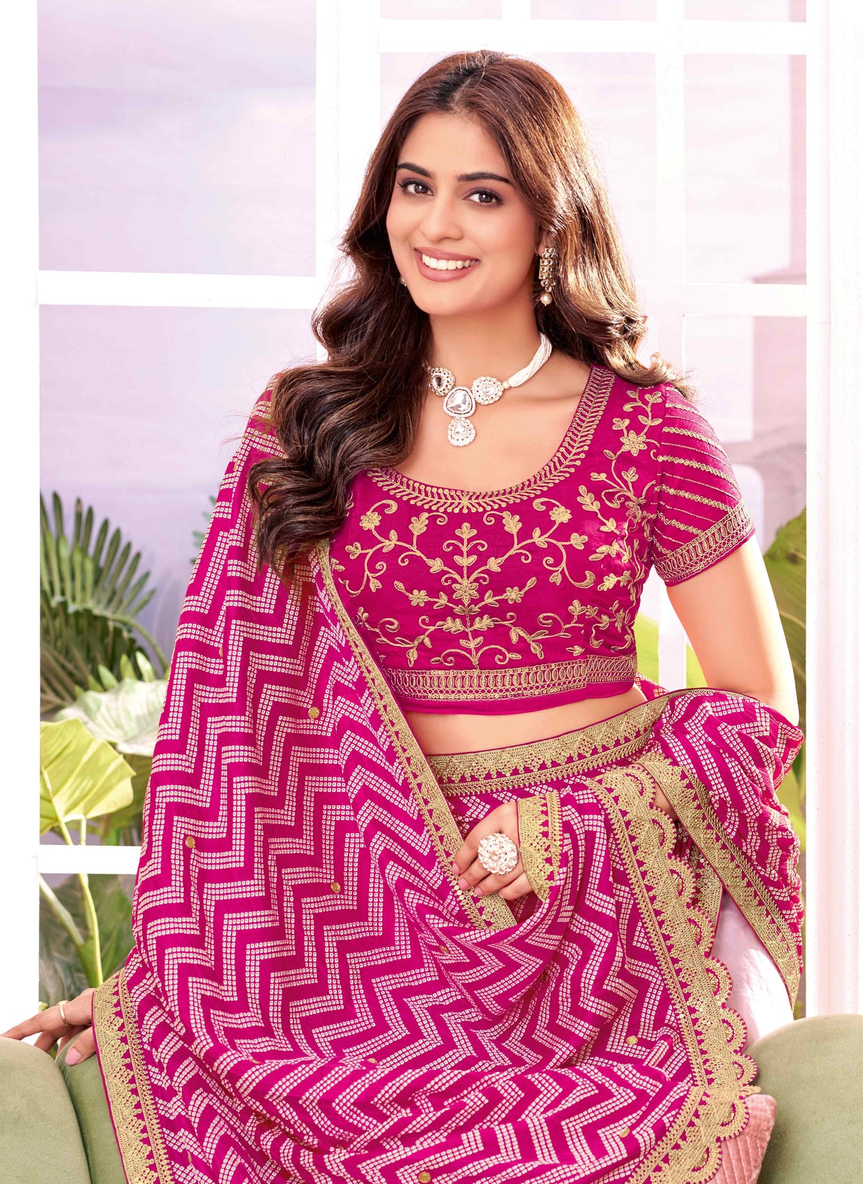 Laxmipati Megha Bandhani Printed Chiffon Saree in Magenta Color with Unstitched Blouse