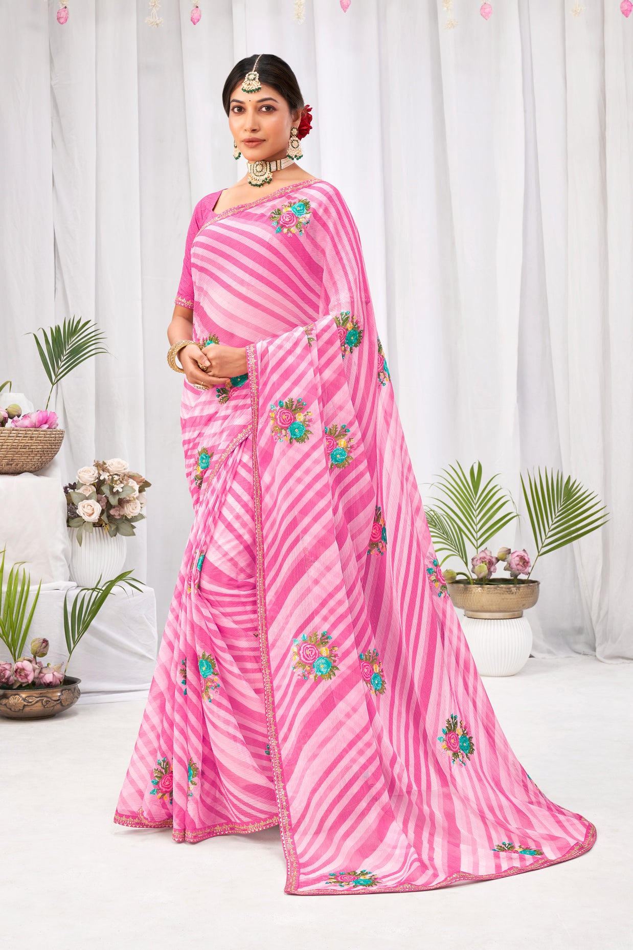 Laxmipati Neha Leheriya Printed along with Floral Embroidered Chiffon Saree in Pink Color