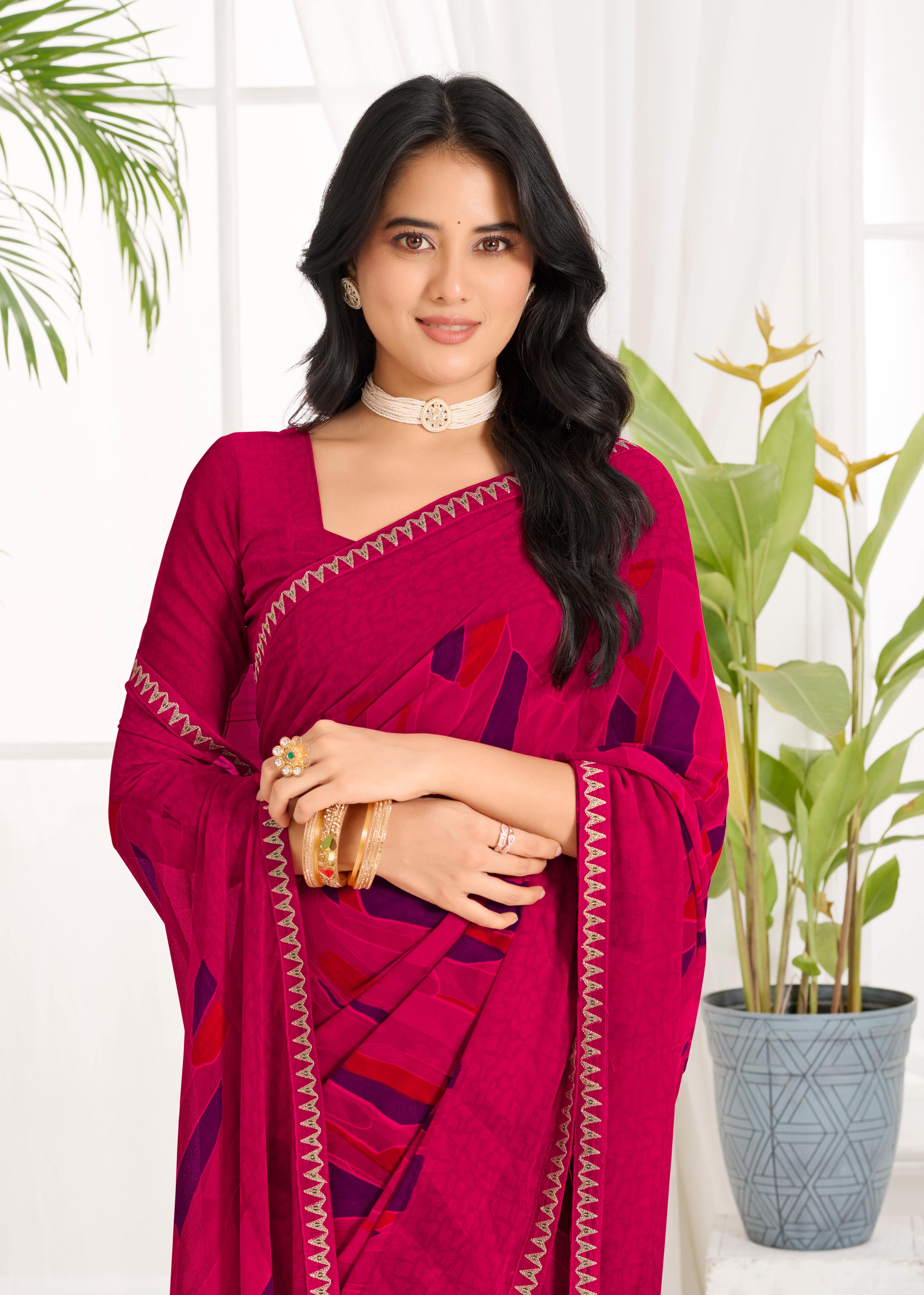 Laxmipati Purnima Geometric Georgette Printed Saree in Pink Color