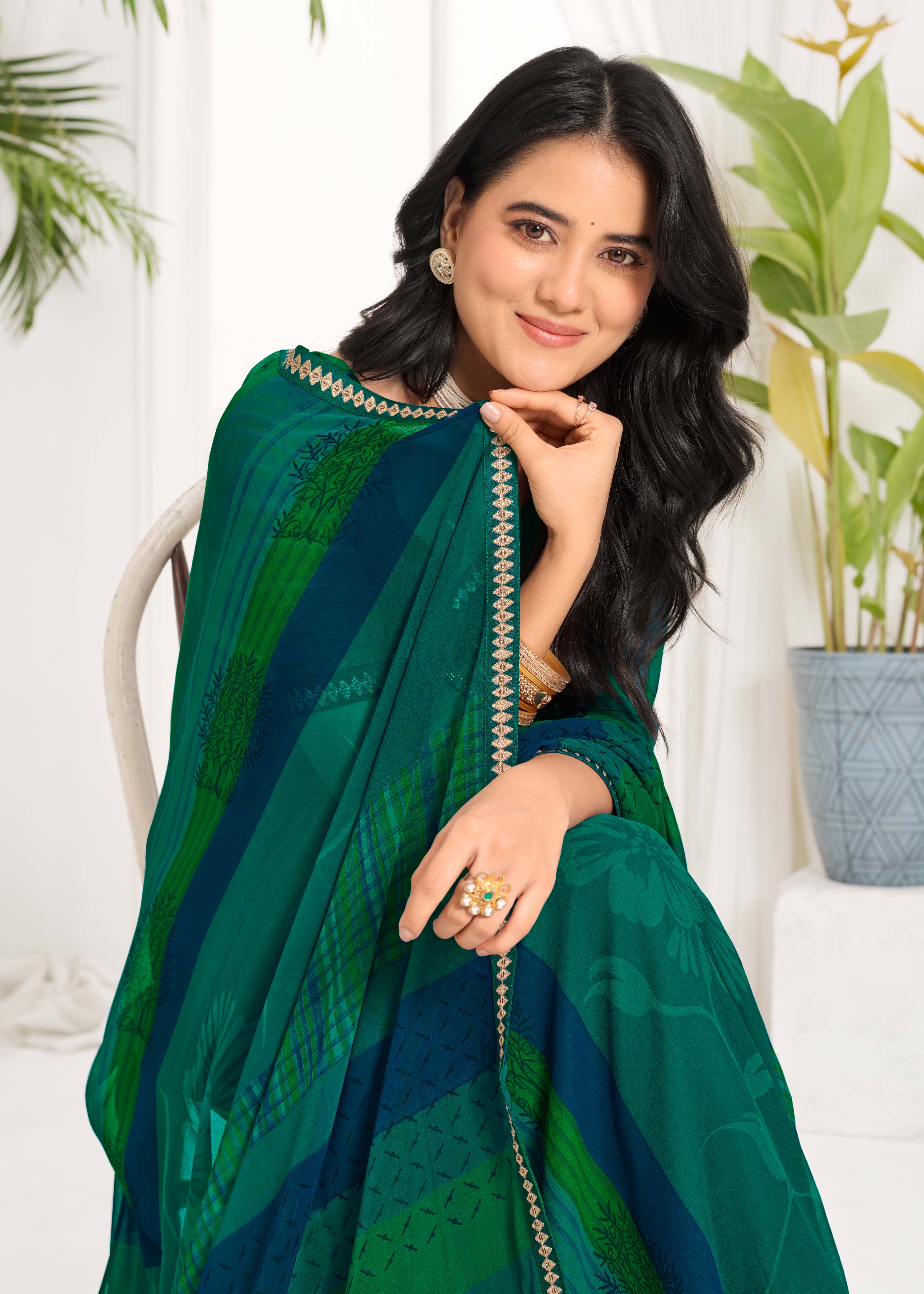 Laxmipati Purnima Geometric Georgette Printed Saree in Green Color