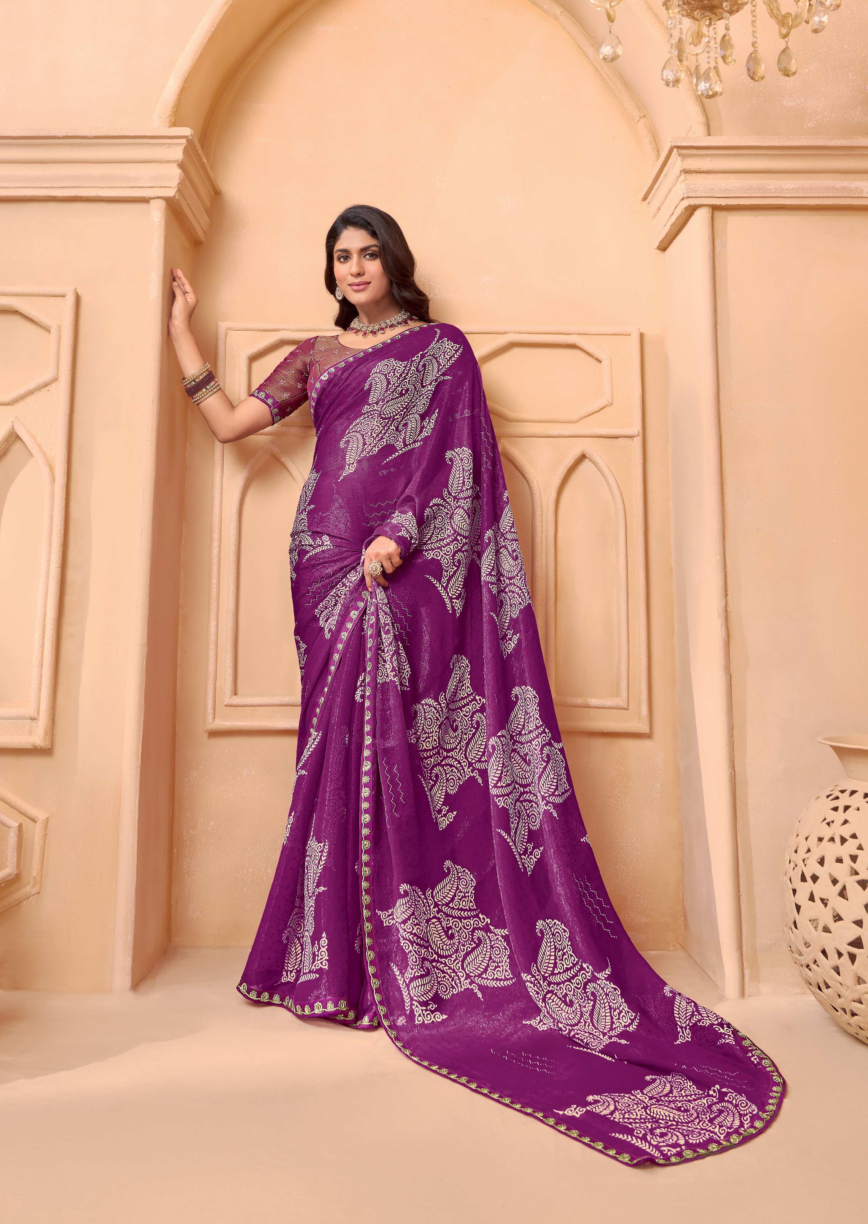 Laxmipati Tohfa Floral Printed Chiffon Saree in Purple Color