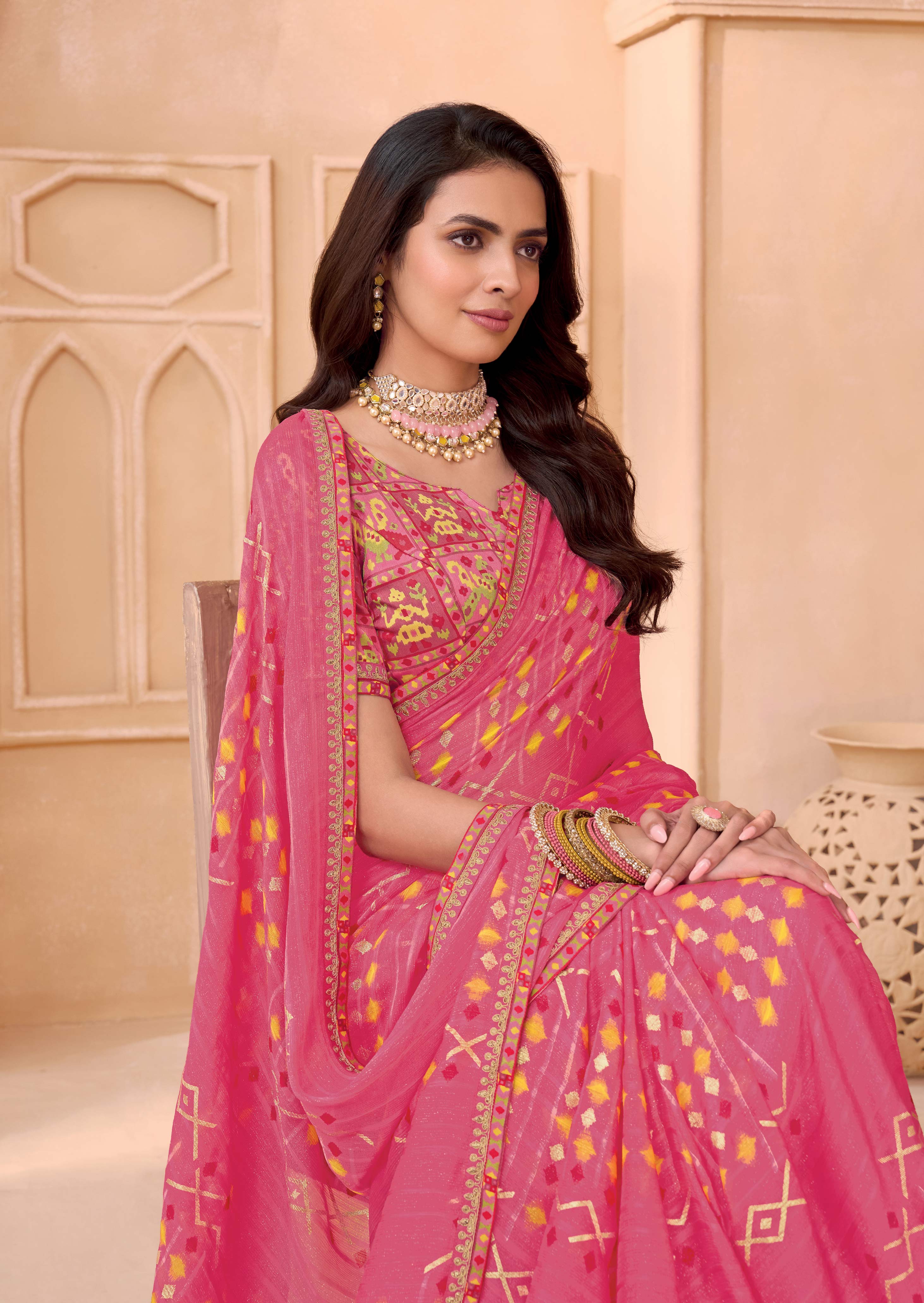 Laxmipati Tohfa Abstract Printed Chiffon Saree in Pink Color