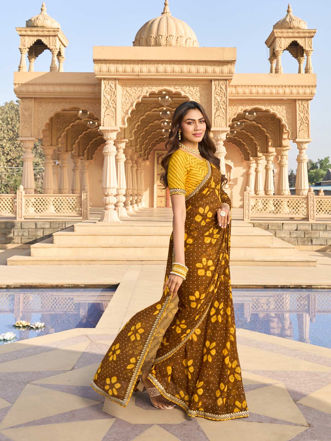 Floral printed chiffon saree