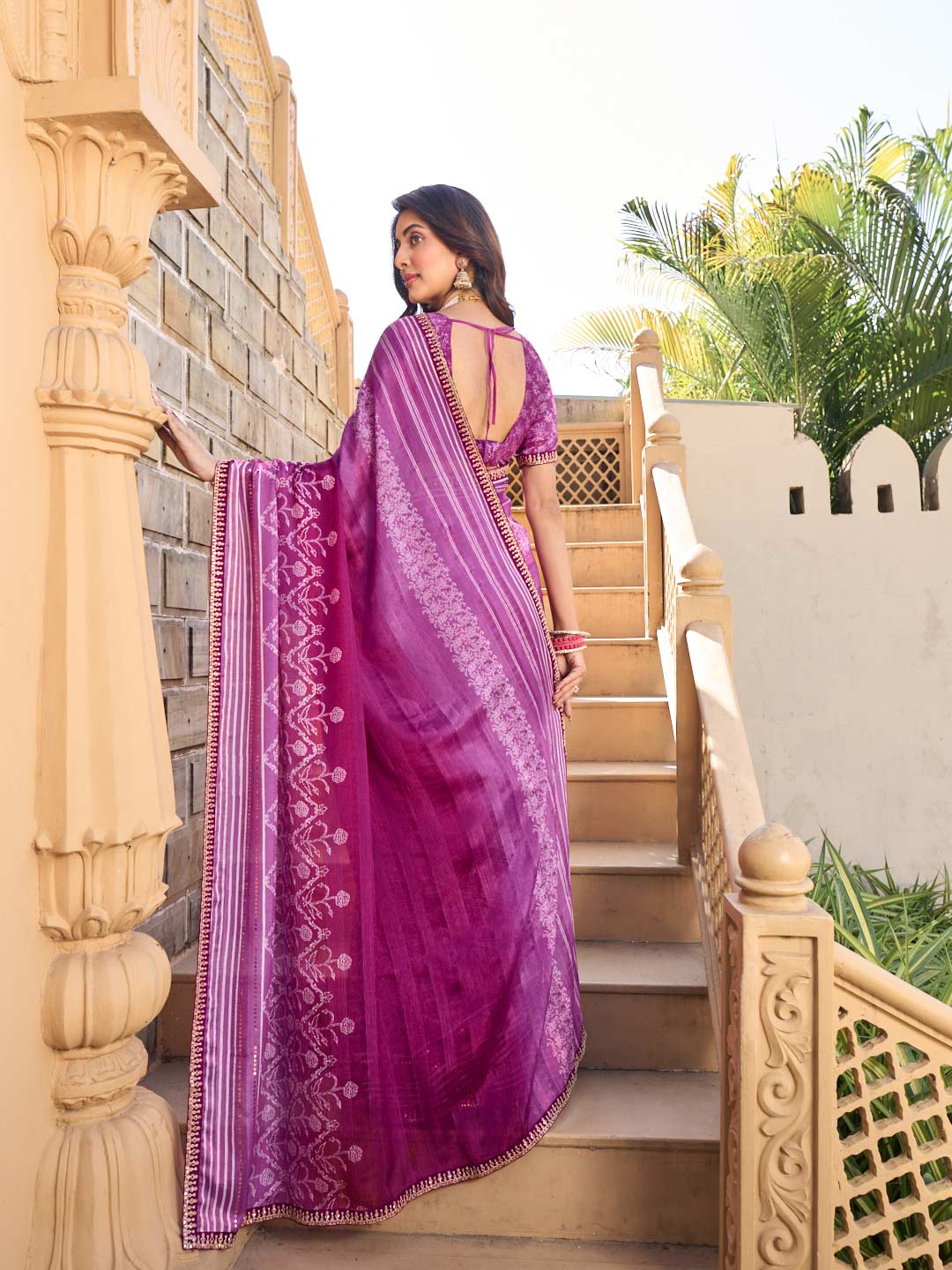 floral print saree