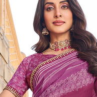 printed saree look