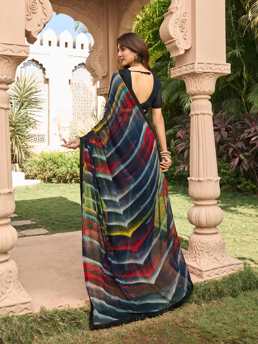 striped print saree