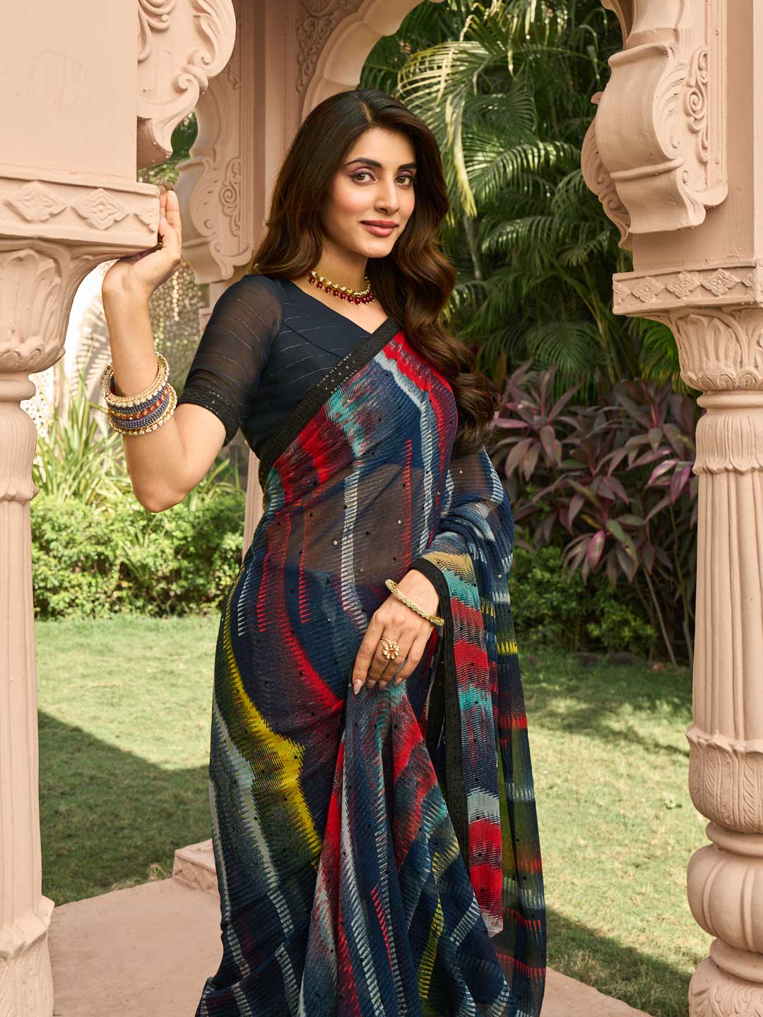 Light weight georgette saree for comfort wear