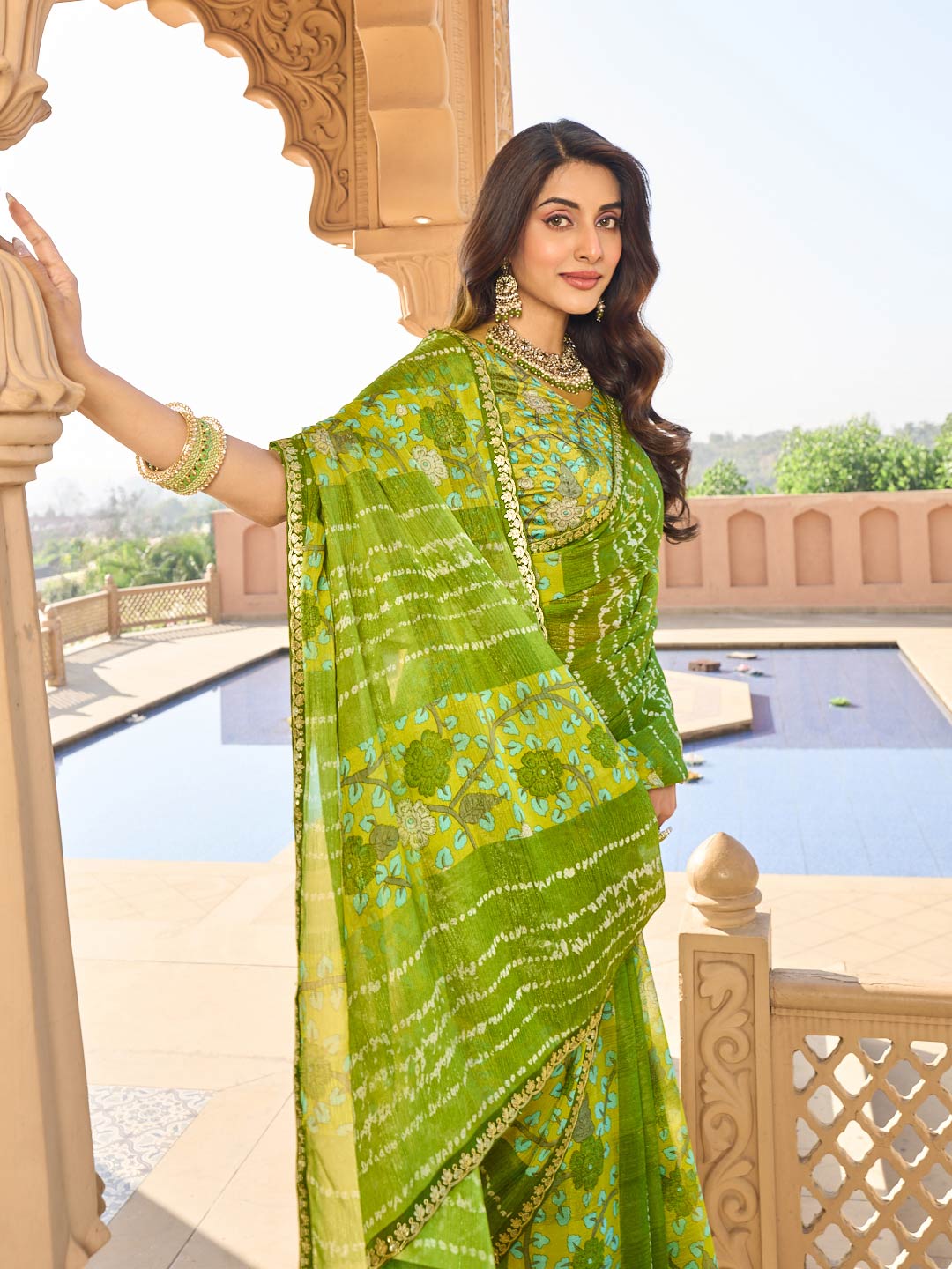 Mixed floral pattern saree