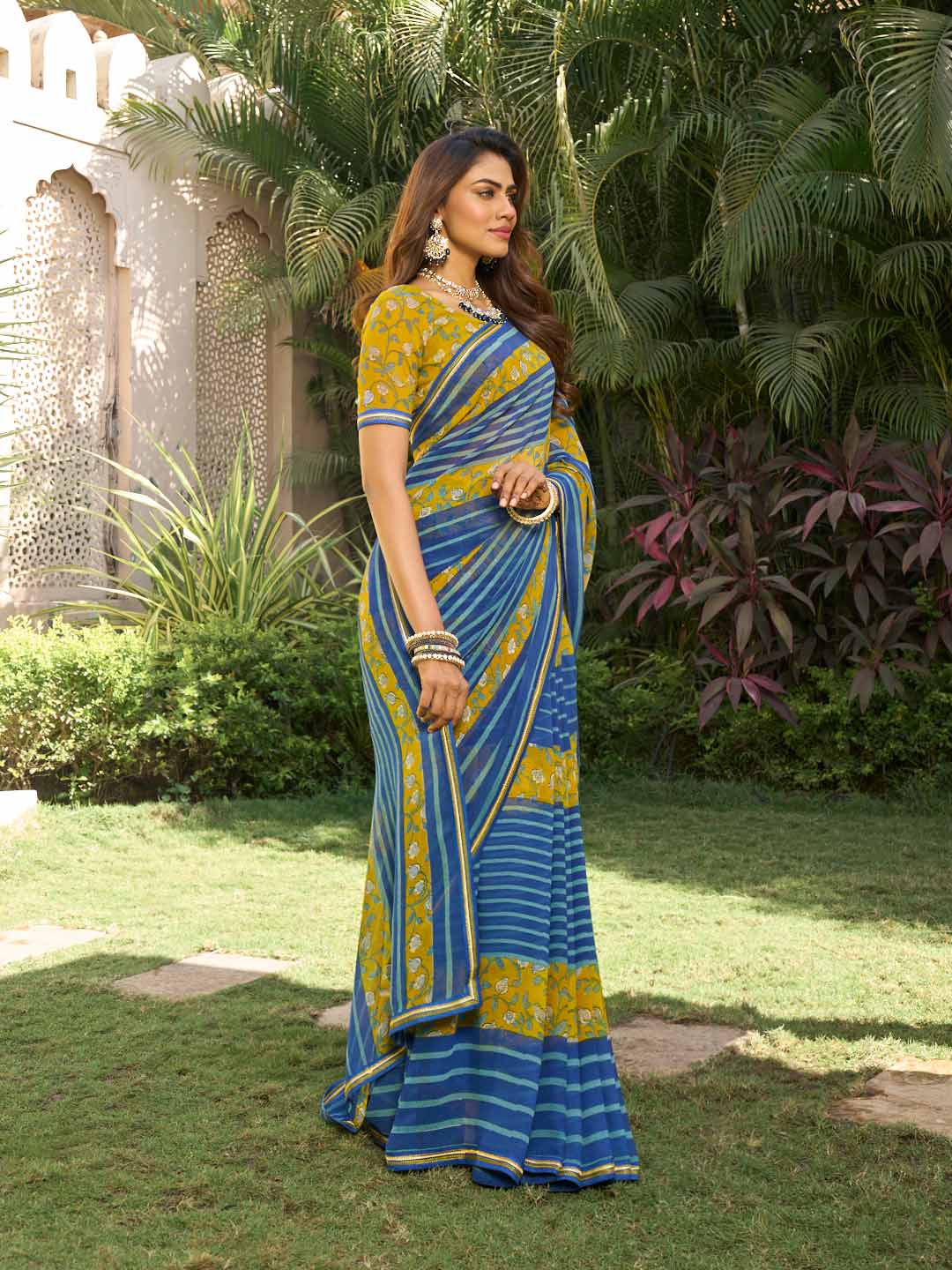 Light weight georgette saree for daily wear