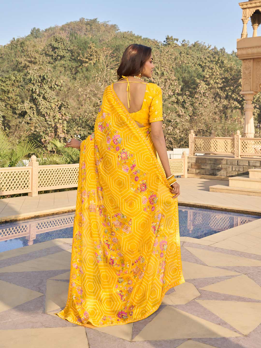  floral printed saree
