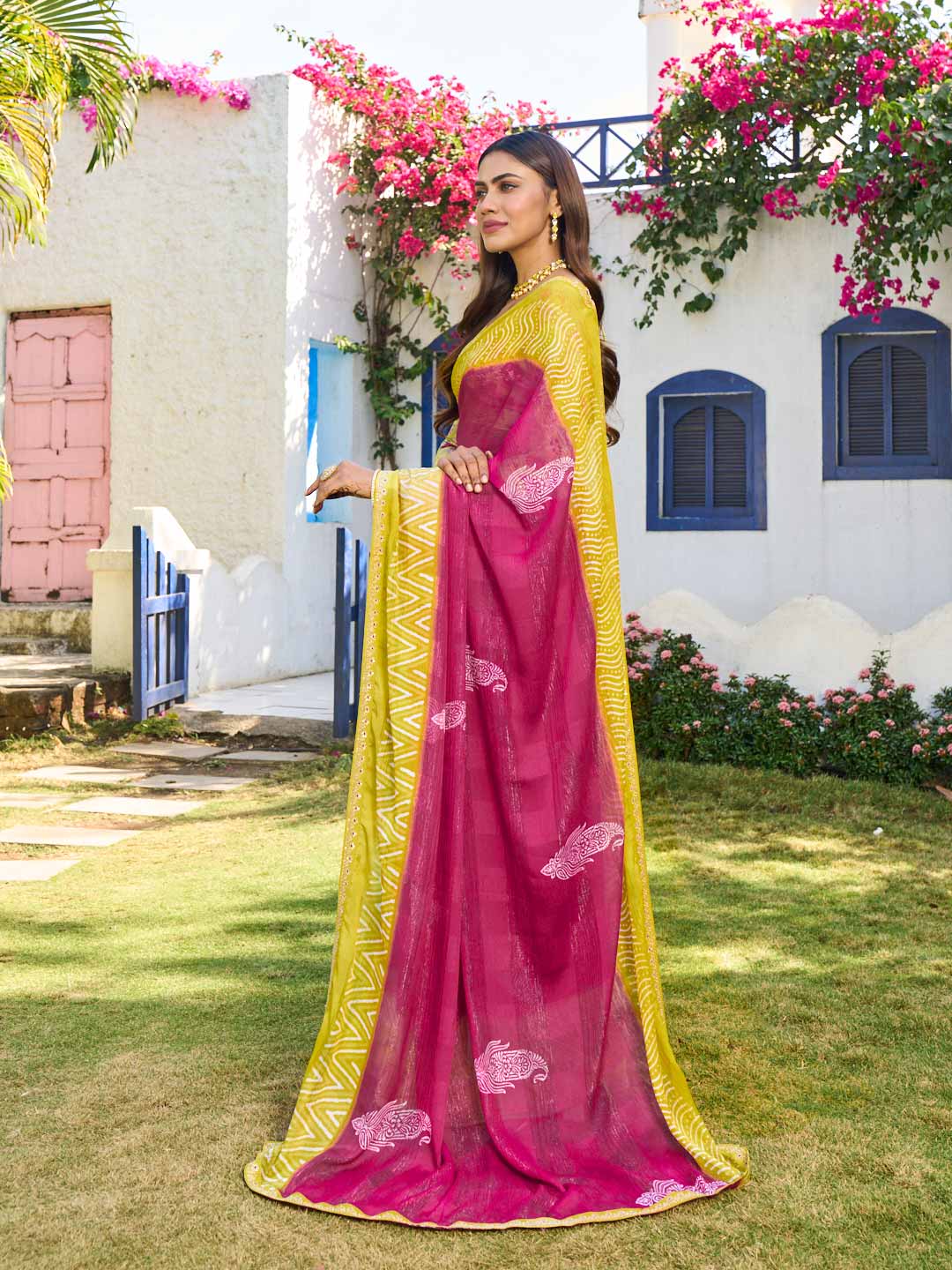 Laxmipati Rang Birangi Pink Silk Floral Printed Saree