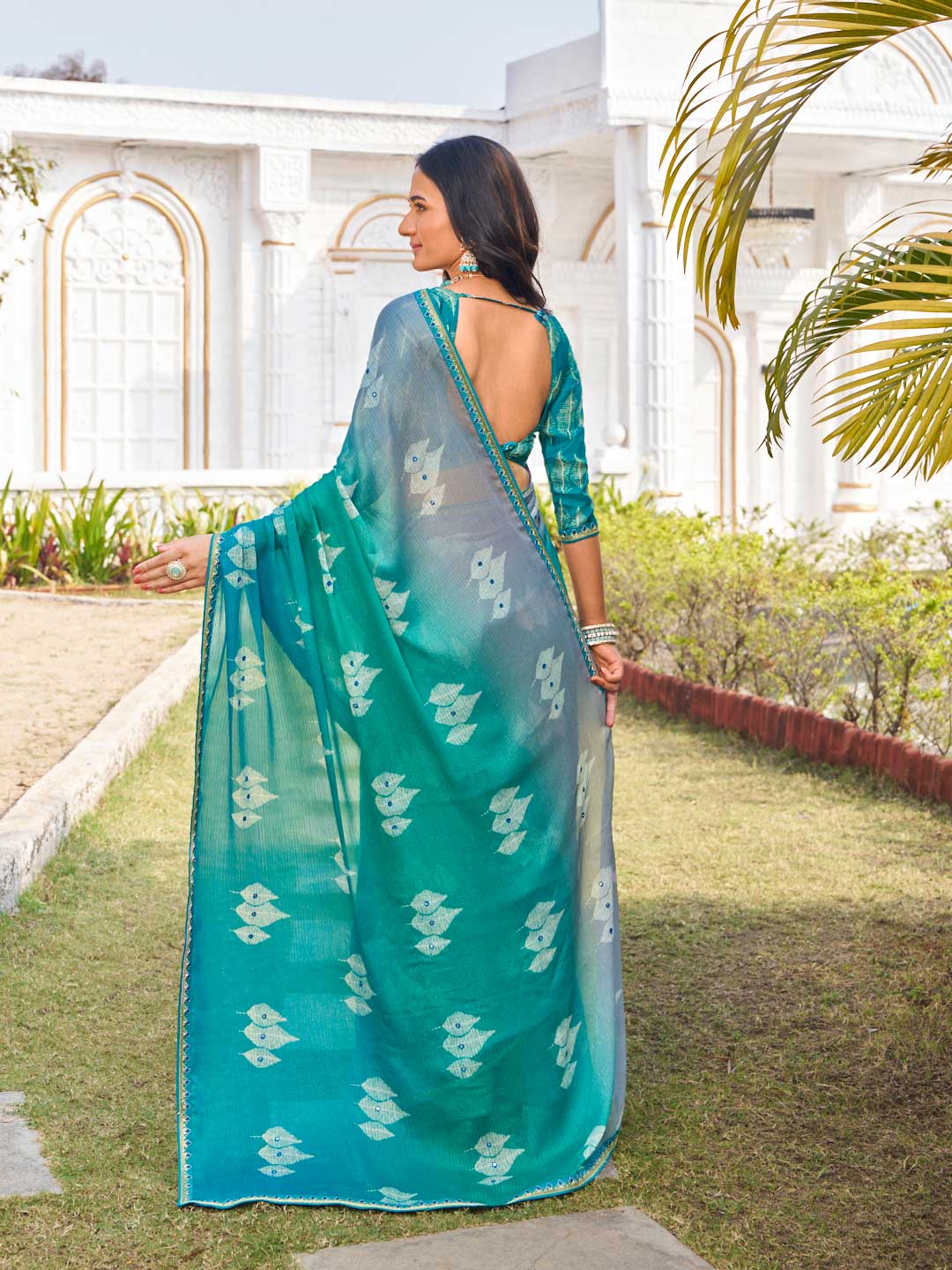 Laxmipati Ghazal Blue Silk Blend Floral Printed Saree