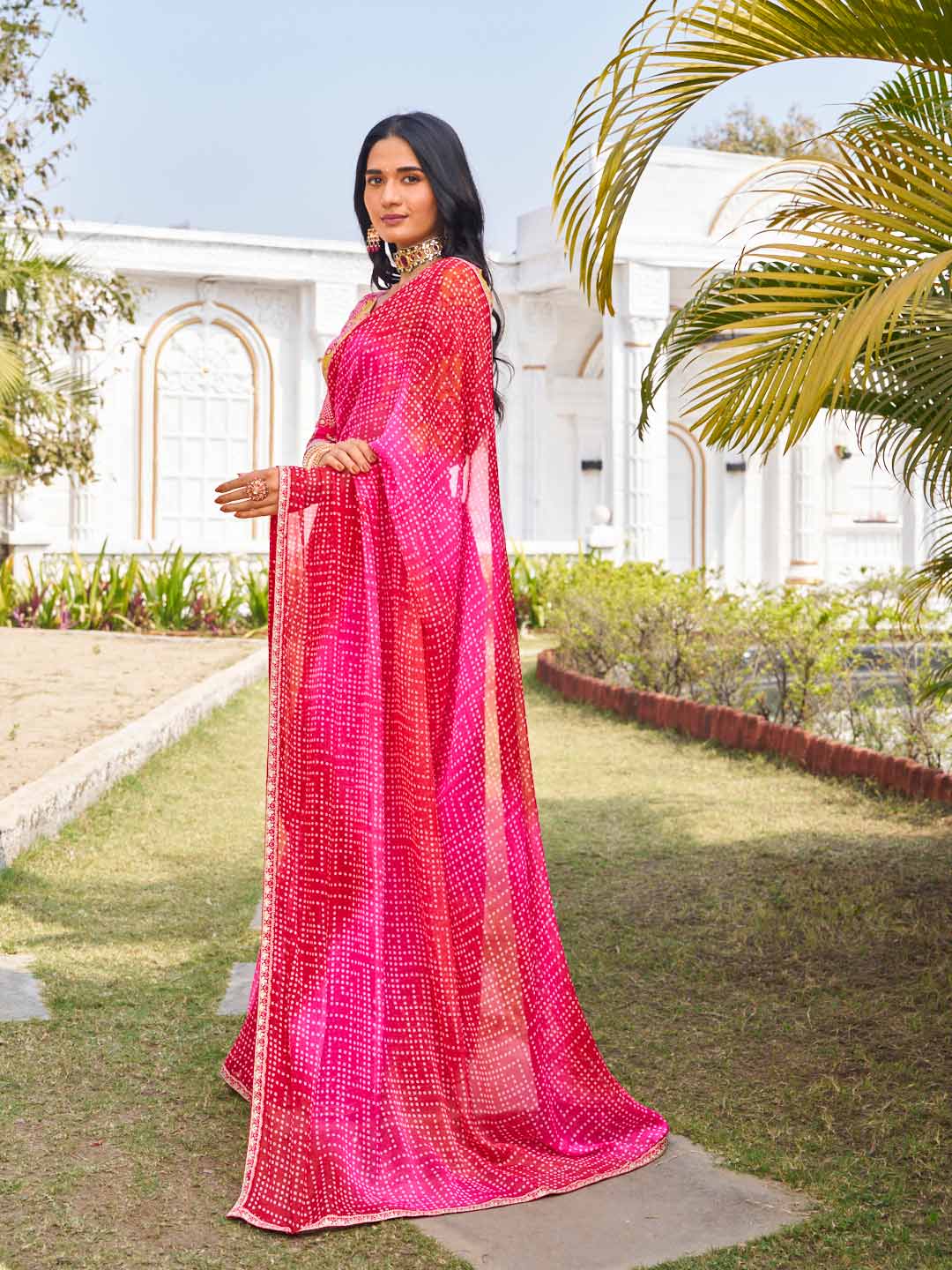  pink bandhani saree for festive wear