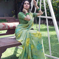  Green floral printed Silk Blend saree party wear