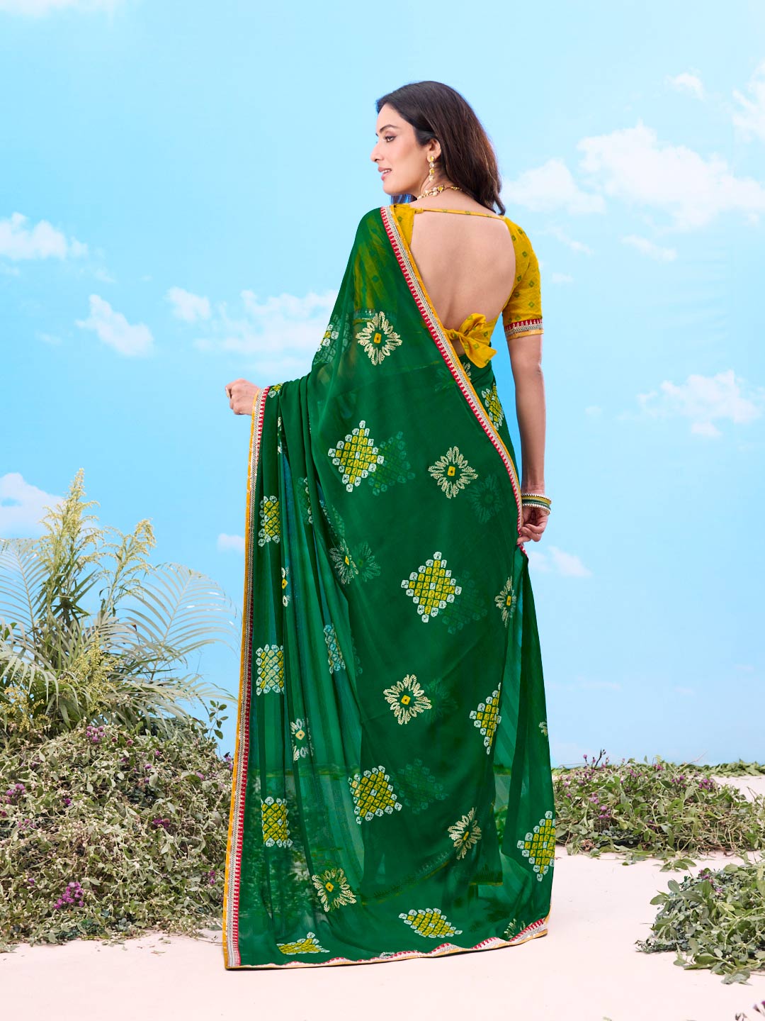 Laxmipati Gulshan Green Georgette Geometric Printed Saree