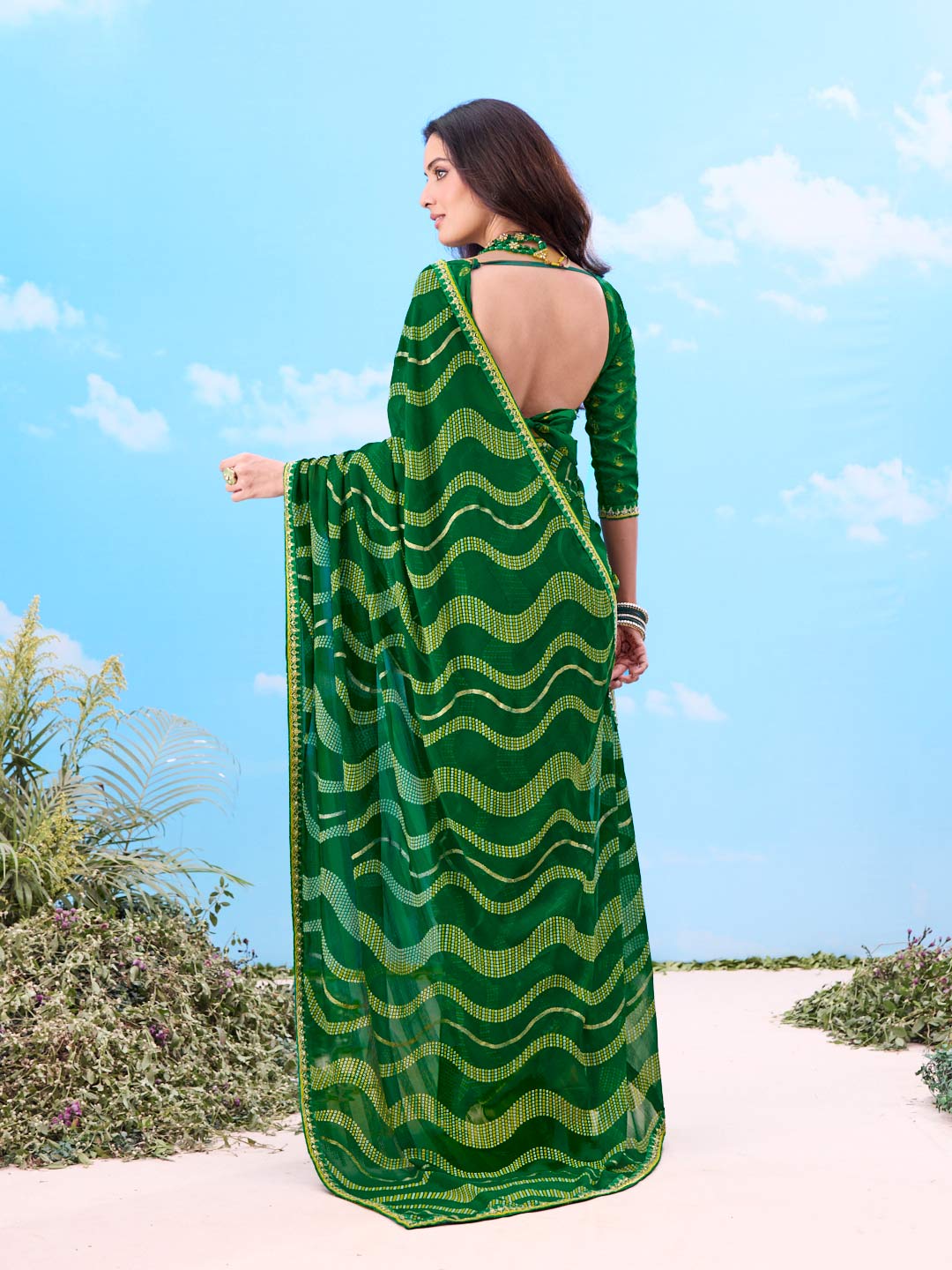 Laxmipati Gulshan Green Georgette Wavy Printed Saree