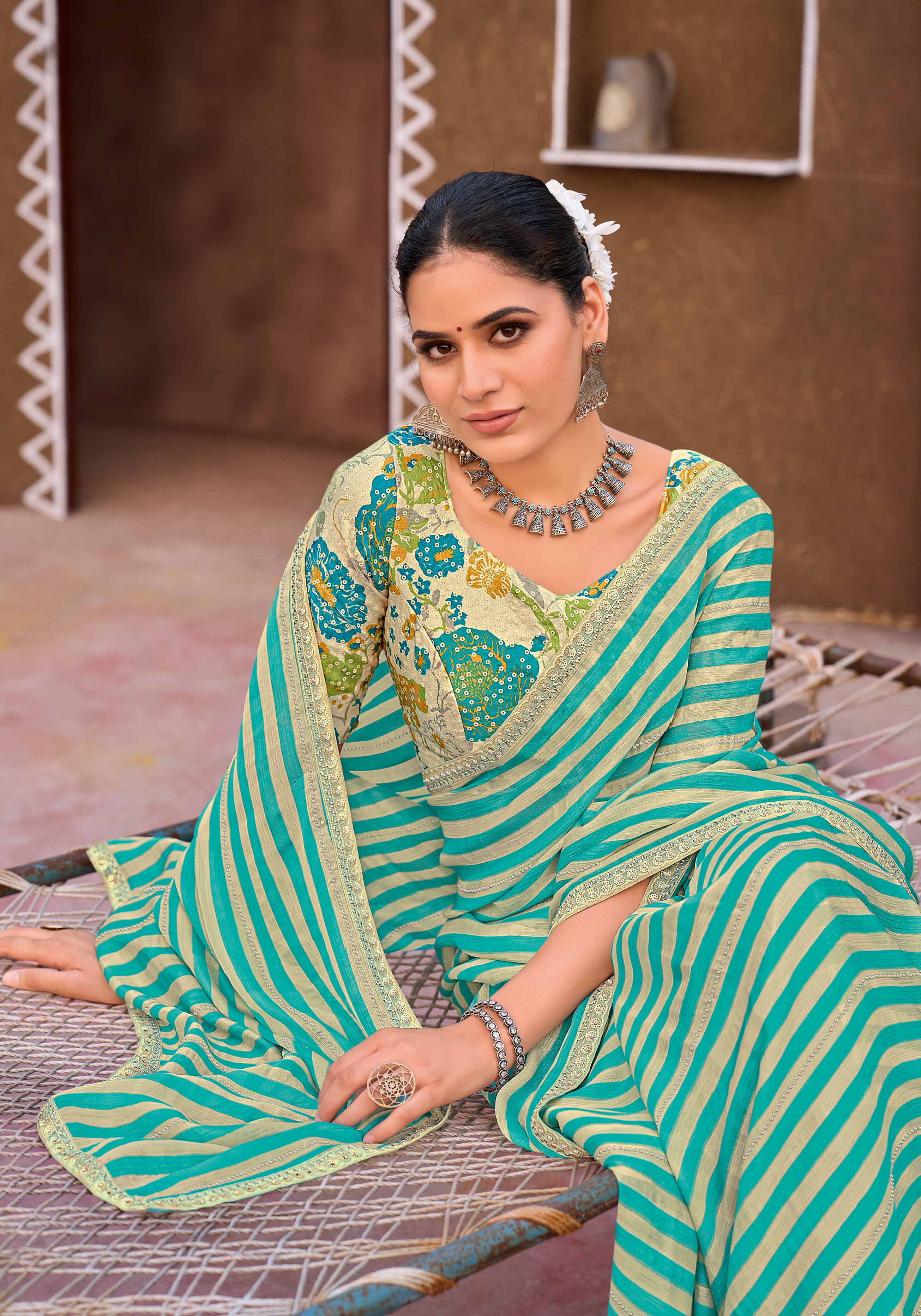 Laxmipati Khidki Green Silk Blend Striped Printed Saree