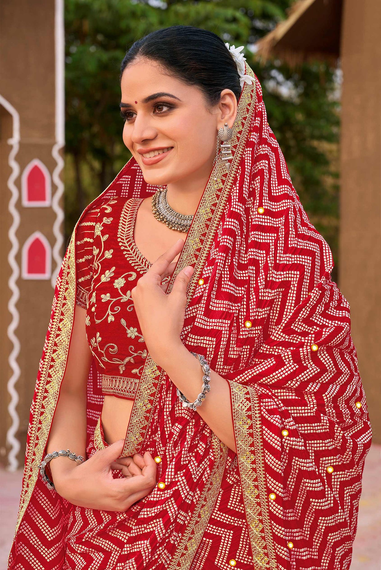 Laxmipati Khidki Red Chiffon Embroidered Saree
