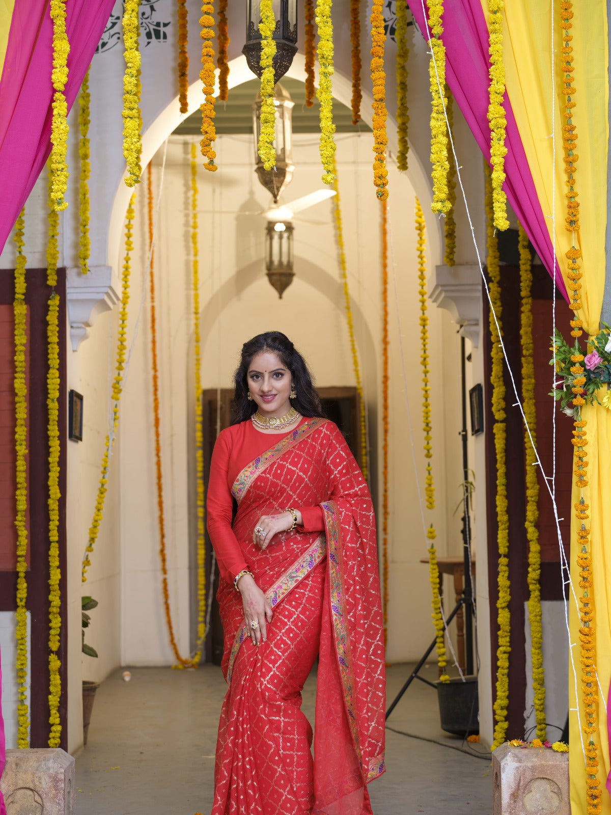 Deepika Singh in Chiffon Signature Red Saree by Laxmipati