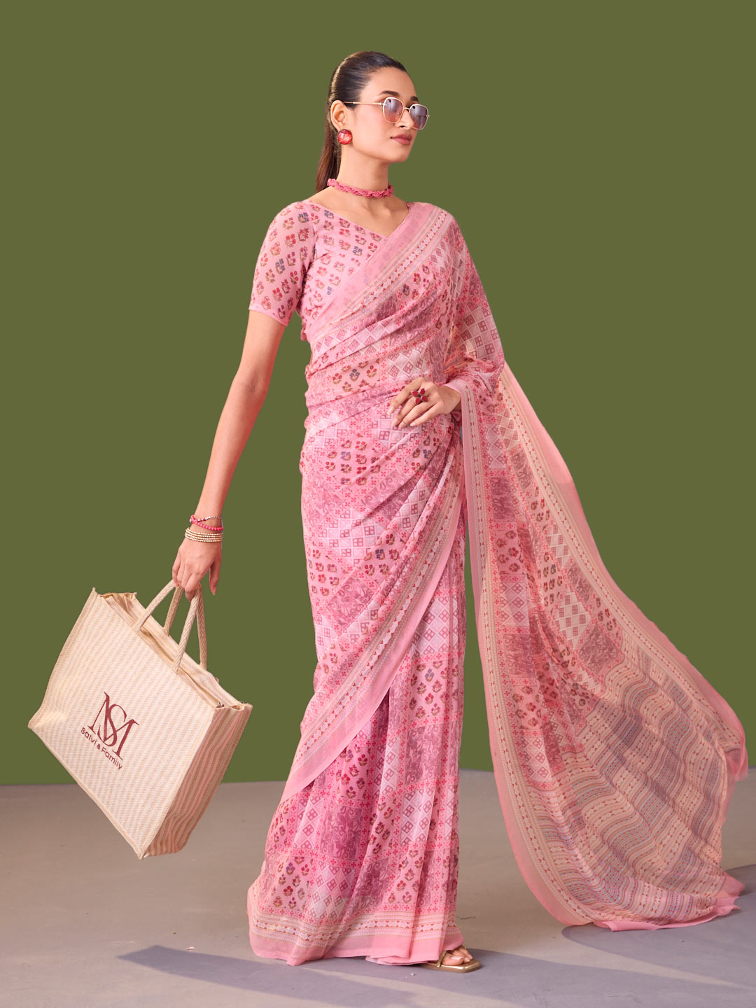 Laxmipati Dillagi Pink Georgette Floral Saree