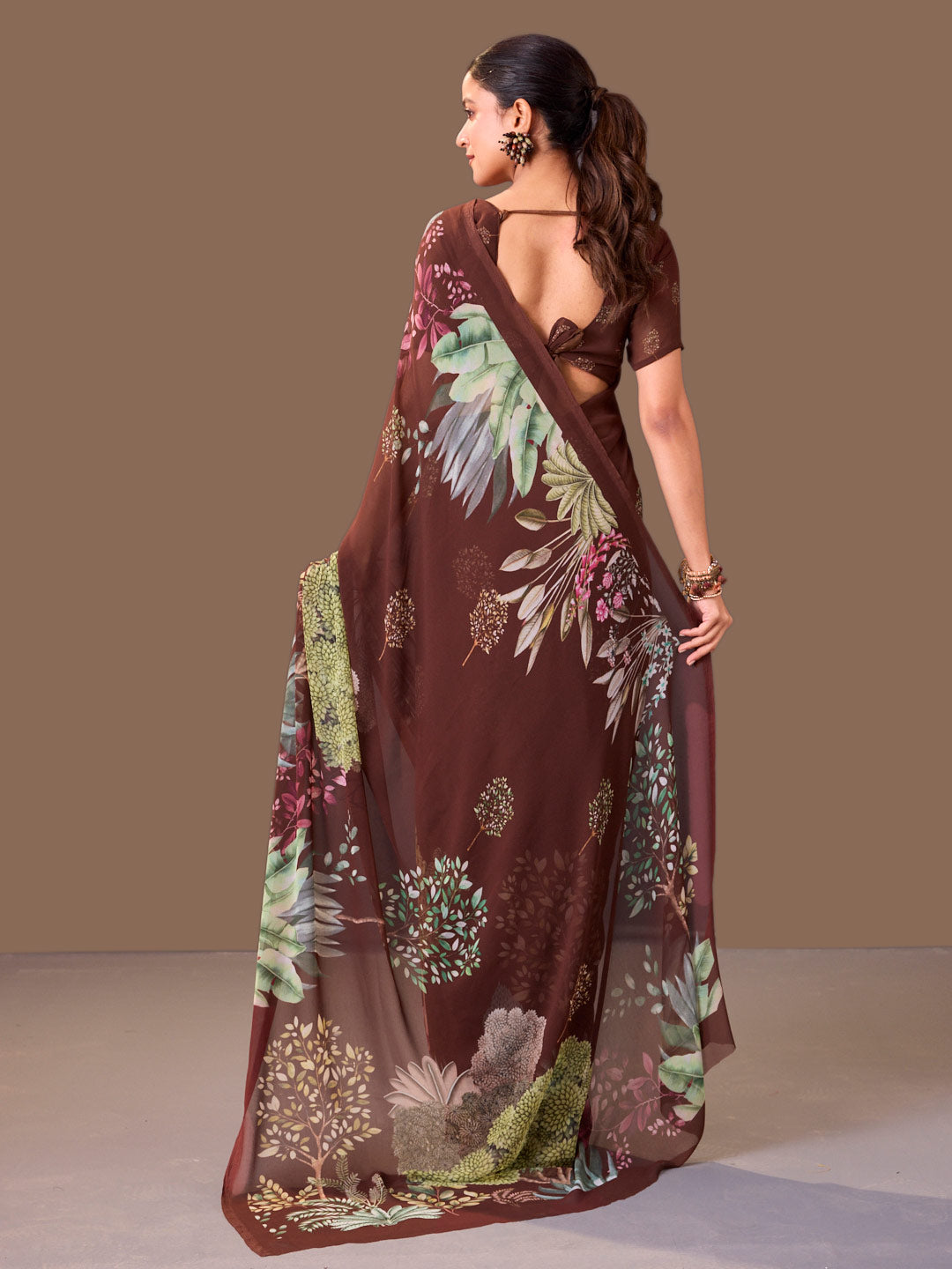 Laxmipati Dillagi Brown Georgette Floral Saree
