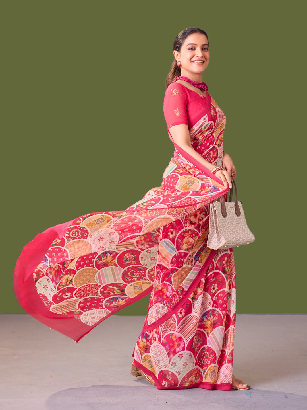 Laxmipati Dillagi Pink Georgette Floral Saree