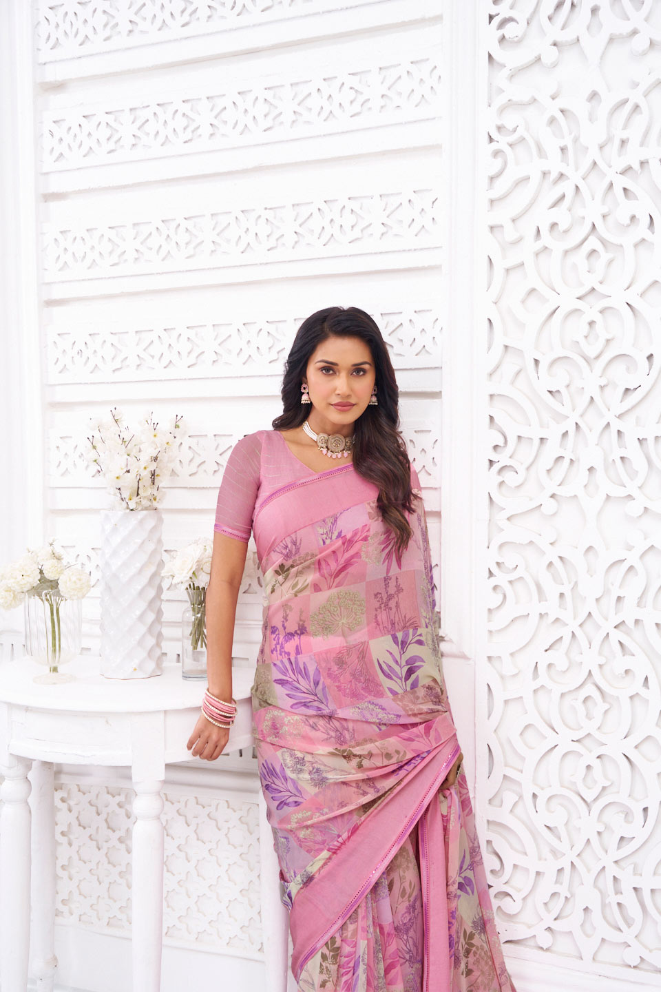 lightweight summer saree outfit