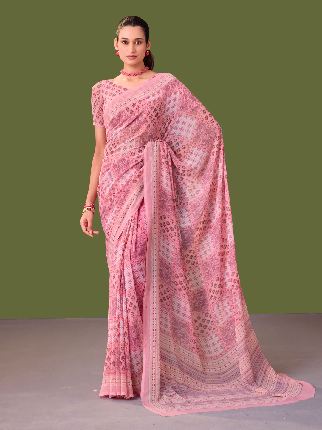 Laxmipati Dillagi Pink Georgette Floral Saree