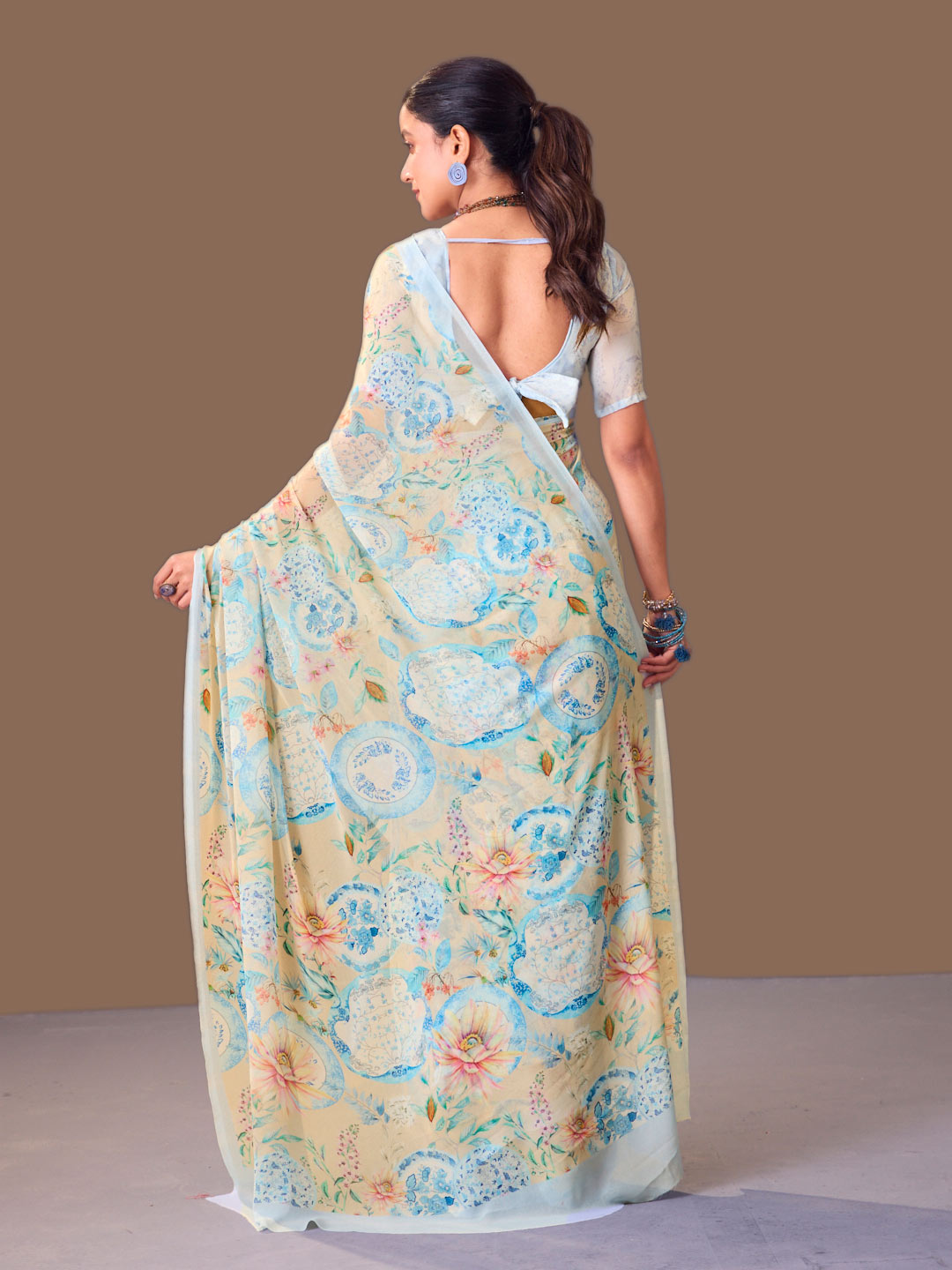 Laxmipati Dillagi Blue Georgette Floral Saree